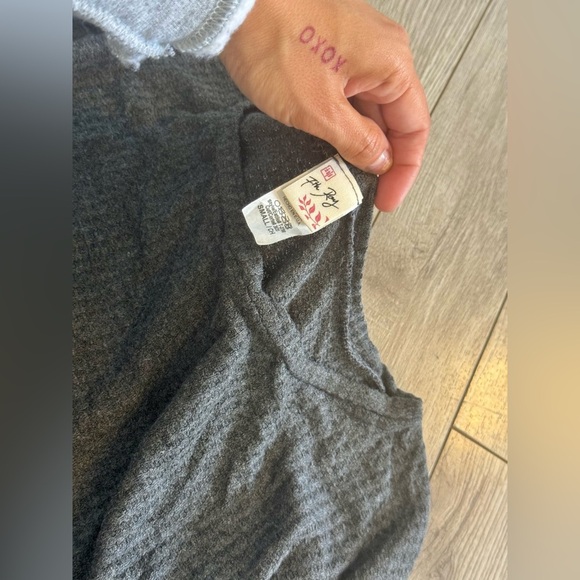 7th Ray Boutique Size Small Charcoal Grey Lace Poof Long Sleeves Oversized - Picture 6 of 7